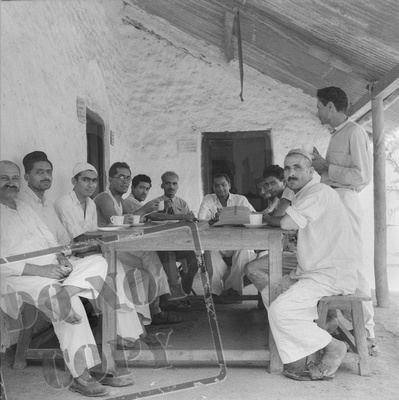 Murli Kale Kalemama and mandali lower Meherabad 1937